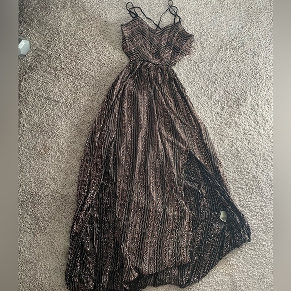 Cut out Maxi dress - Picture 2 of 5